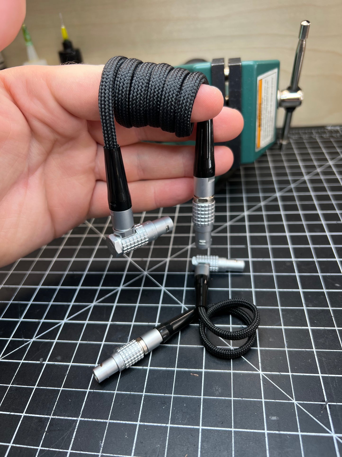 Volt Interconnect Cable